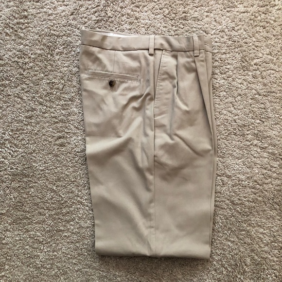 Haggar Khaki Pants - Picture 4 of 6